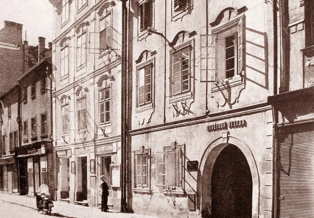 DRBNA HISTORIČKA: V Hroznové ulici byla stylová Vídeňská kavárna