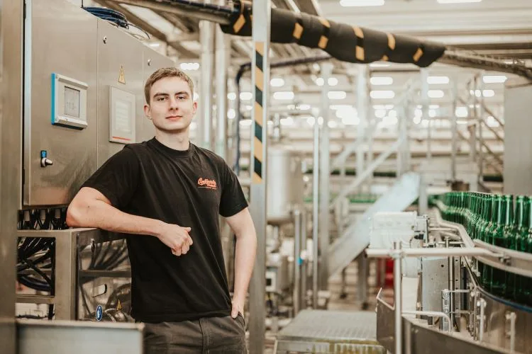 Práce v Budvaru je pestrá, baví mě se neustále zlepšovat, říká elektromechanik Jan Starý