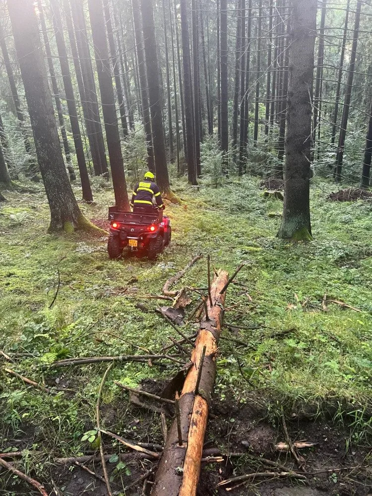 Při obrovské pátrací akci po ztraceném autistovi najezdili horští záchranáři přes 1000 kilometrů