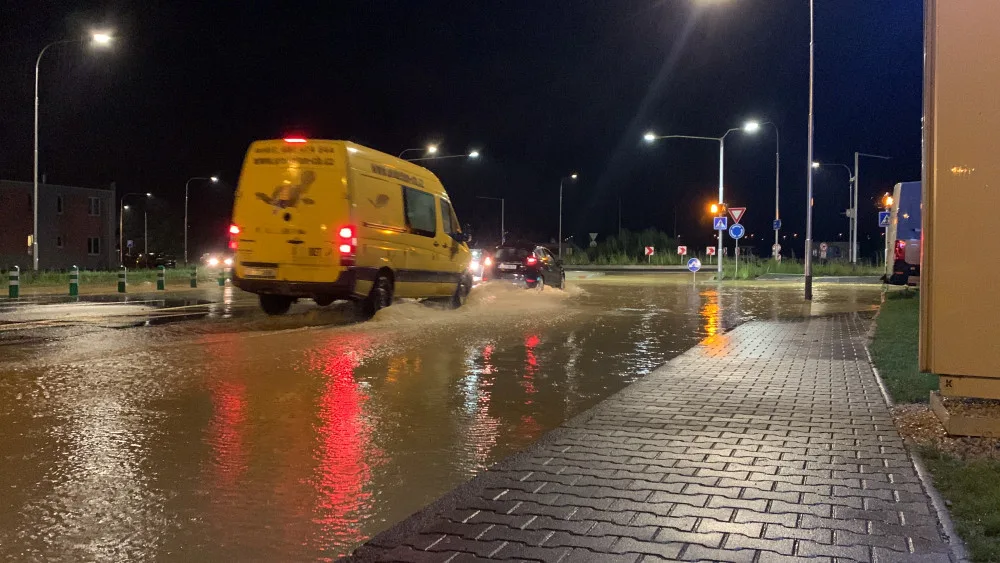 Sídliště Máj krátce po 21. hodině. Foto: Jakub Bartoš