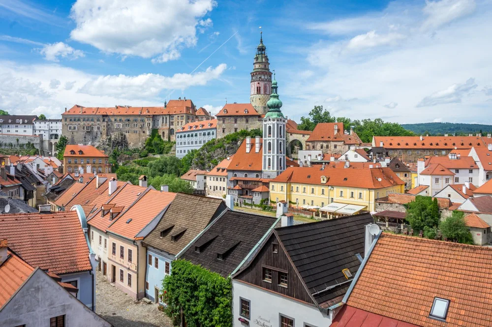 Krumlov zvažuje trestní oznámení kvůli sbírce ilustrací. Má podezření z podvodu