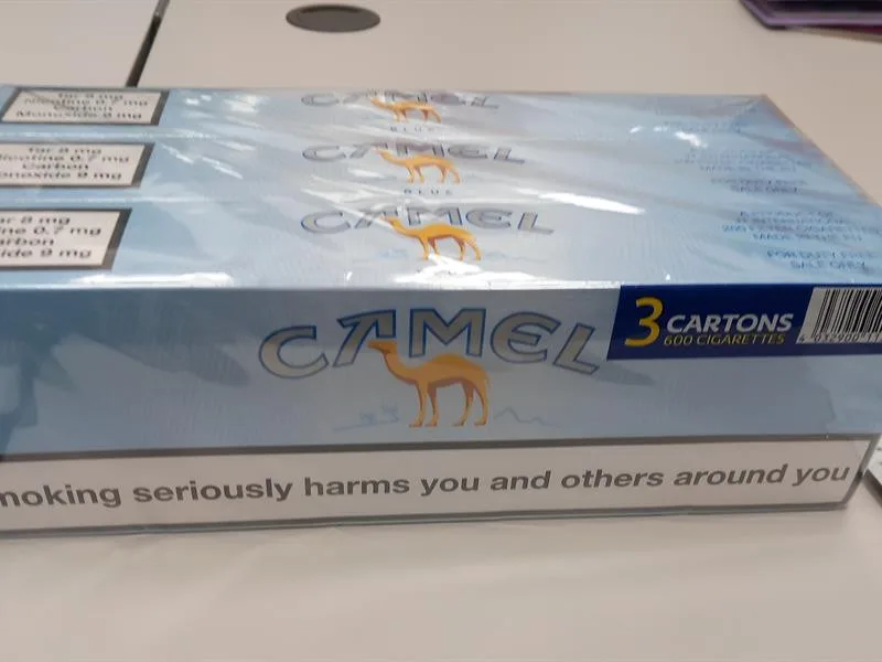 Karton cigaret z Turecka se může prodražit. Na dovážené zboží dohlíží na letišti celníci