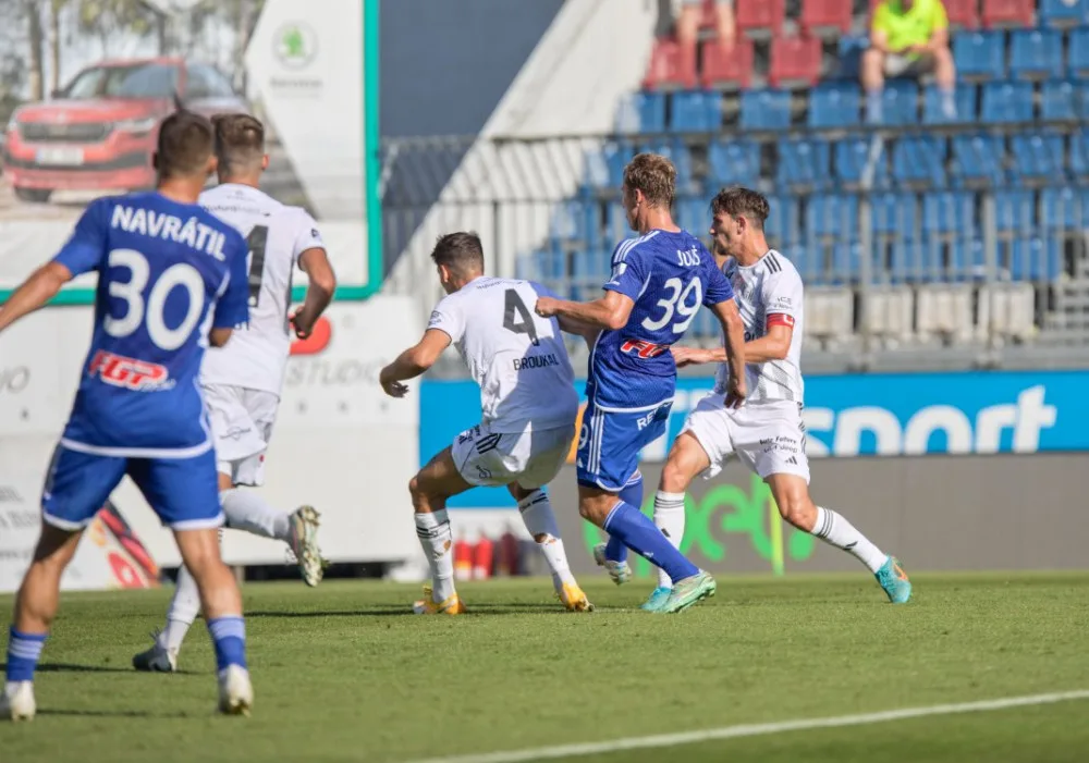 Dynamo s Olomoucí těsně prohrálo