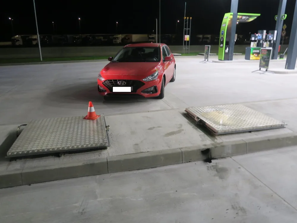 Necelý týden od otevření nové odpočívky na D3 na ní havaroval první řidič