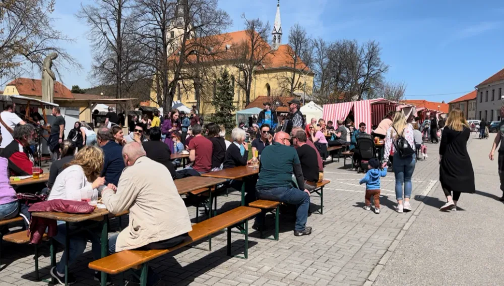 Přijďte si užít podzimní trhy na náměstí ve Křemži