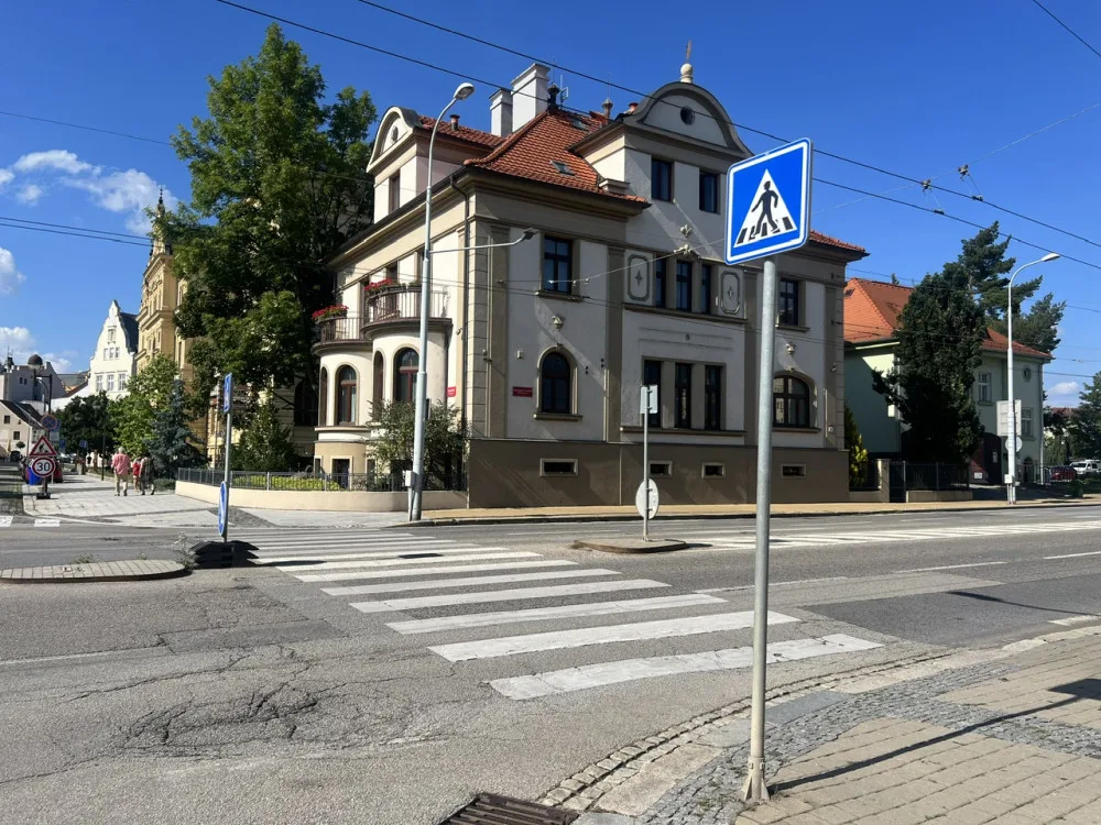 Cyklostezku u Slavie město brzy uzavře. Čeká se na semafory