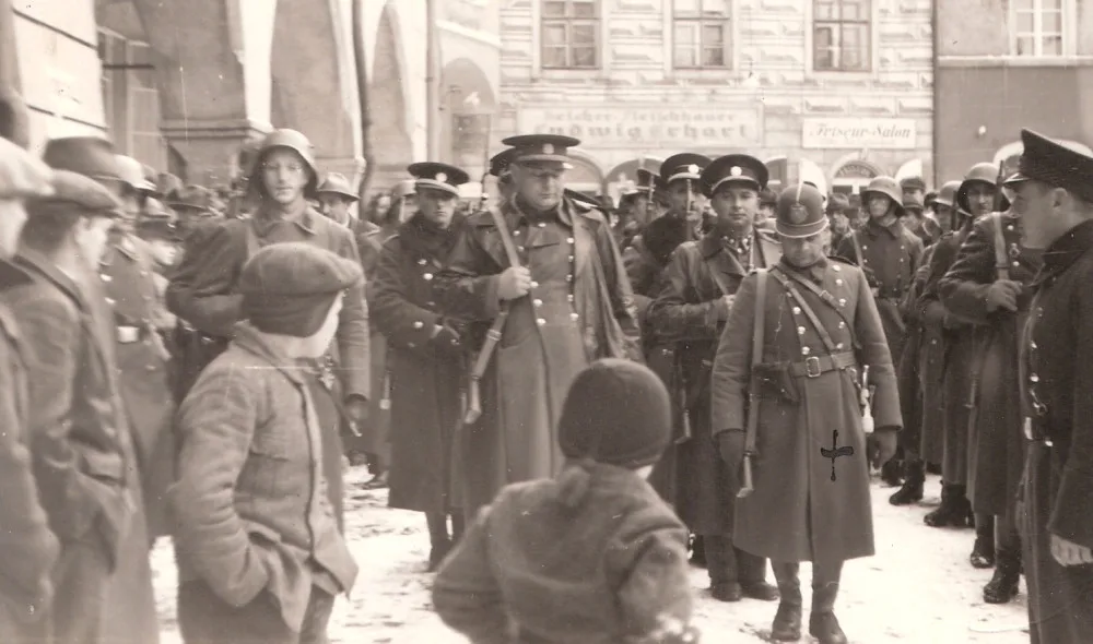 Čs. četnictvo opouští Český Krumlov, 1938.