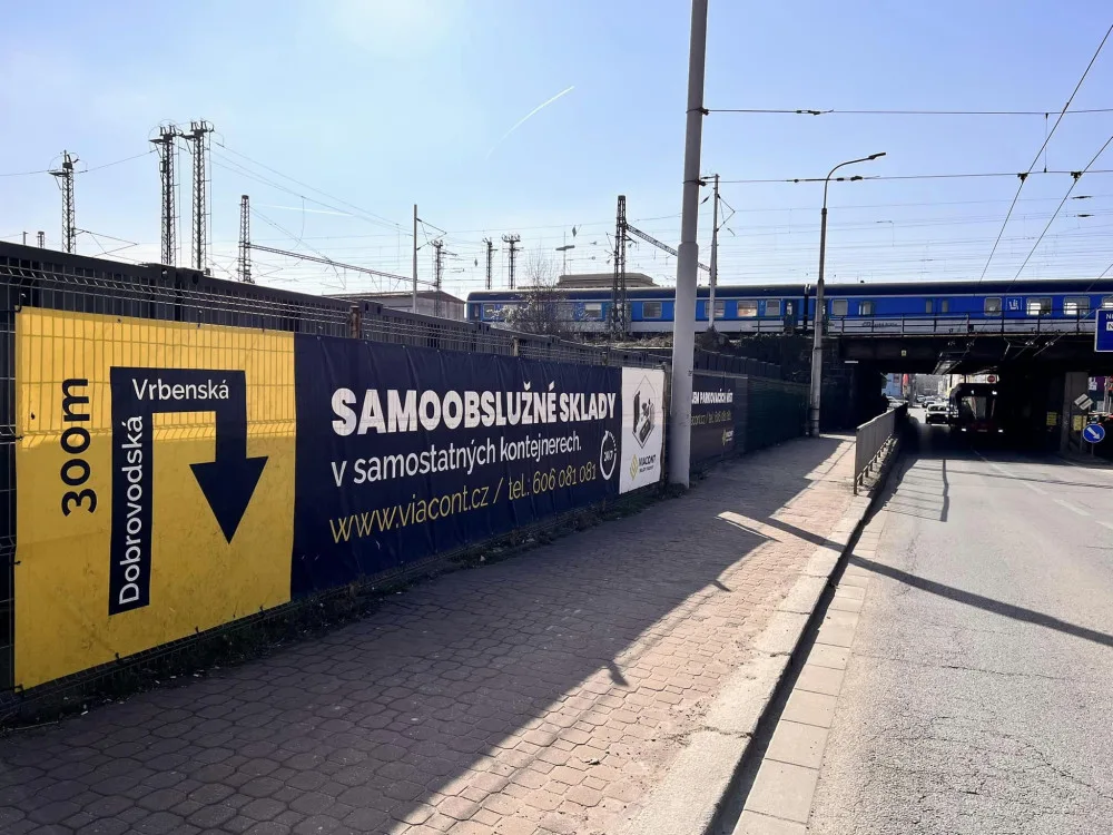 Nábytek nebo zboží. Ve skladovacích kontejnerech uskladníte skoro cokoli