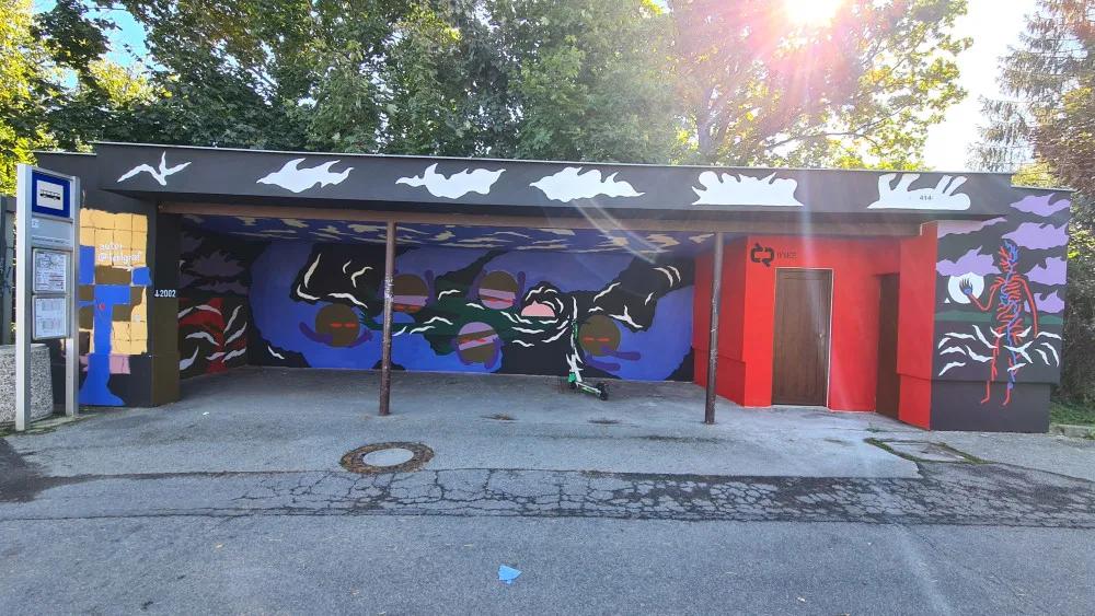 Dopravní podnik nechal konečné zastávky vylepšit graffiti