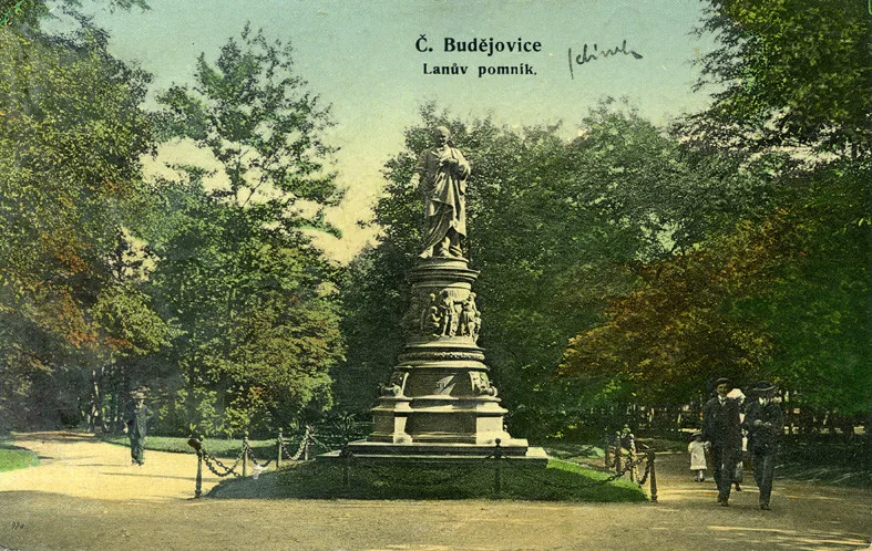 České Budějovice objektivem Milana Bindera a perem Martina Maršíka: Synagogu zbořil, Lannu zachránil