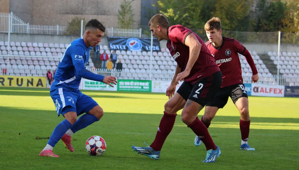 Táborsko přezimuje na třetím místě. Rezerva Dynama ukončila podzim remízou