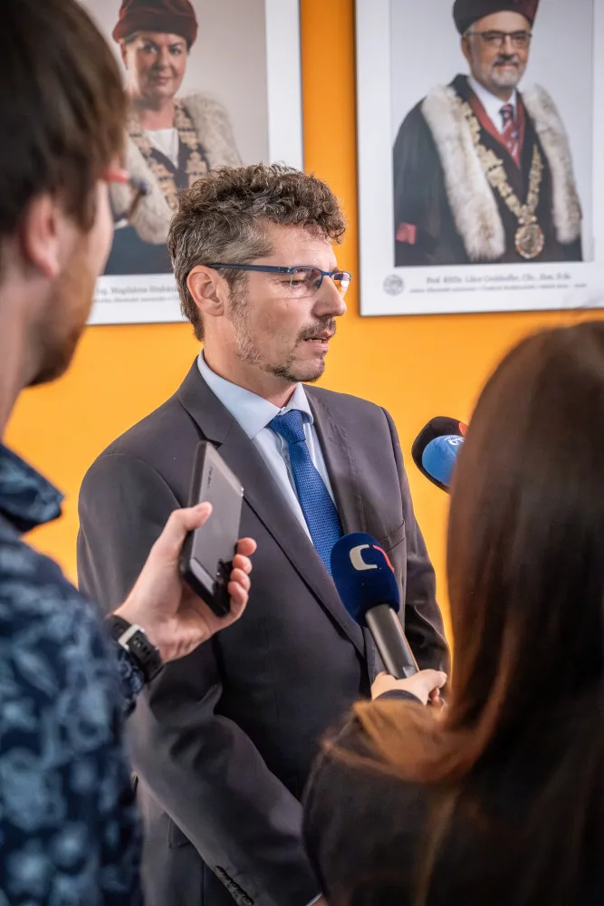 Jihočeskou univerzitu by měl v letech 2024 až 2028 vést Pavel Kozák