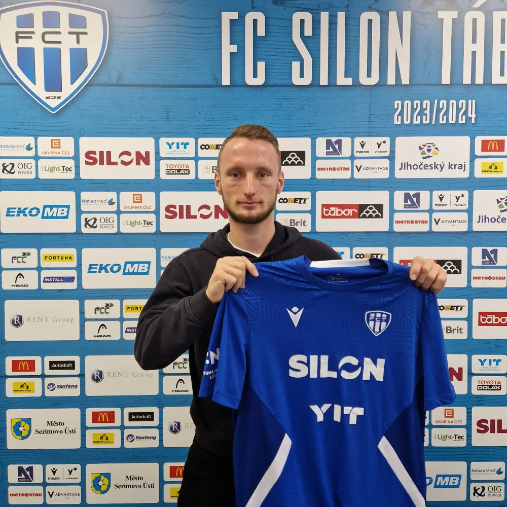 Do Táborska míří ze Slavie Jakub Kopáček