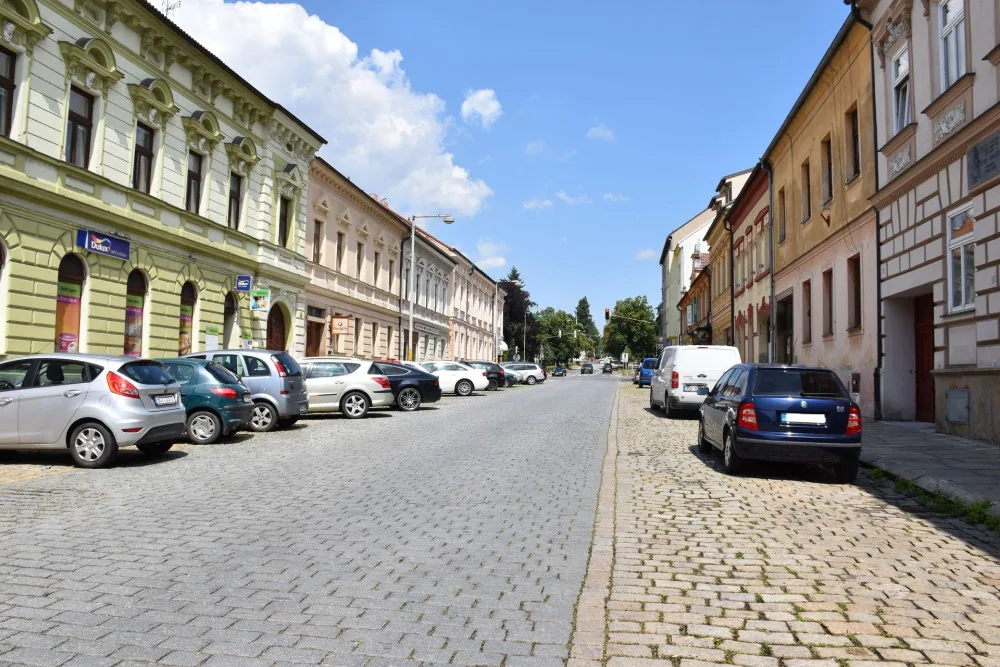 Město se může pustit do rekonstrukce ulice, rozhodl úřad