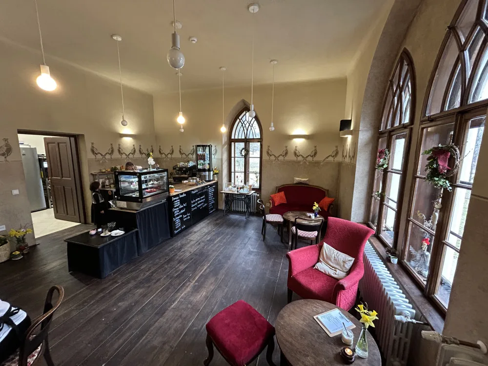 Café Bažantice.