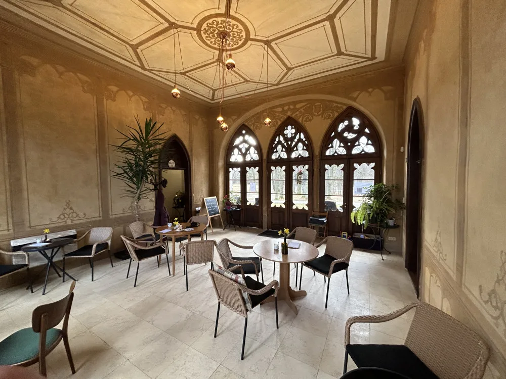 Café Bažantice.