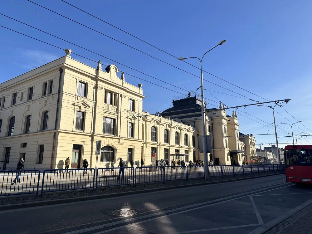České Budějovice mají opravené nádraží. Rekonstrukce vyšla na více než miliardu