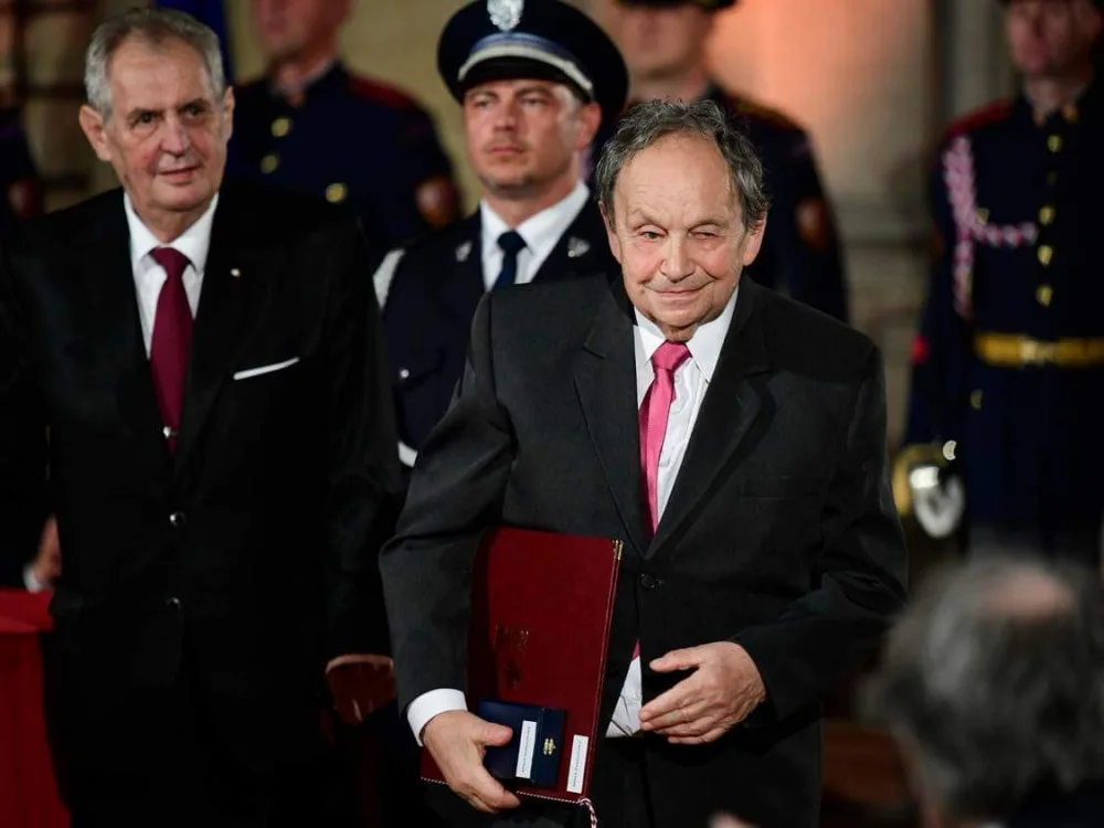 Zemřel Miloš Velemínský. Bylo mu 87 let