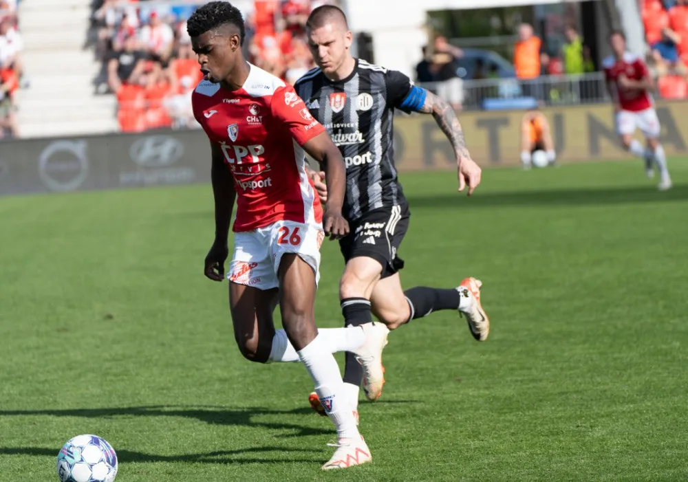 Ondrášek Dynamu v Pardubicích vystřelil bod