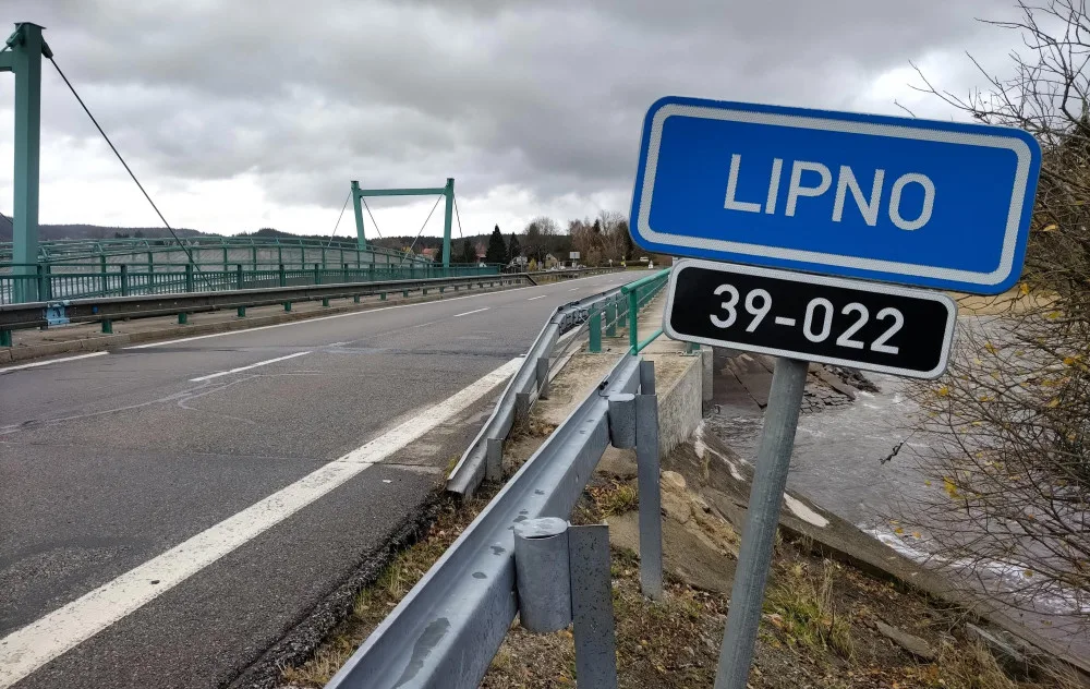 Opravy mostu v Černé v Pošumaví omezí dopravu, jezdit se bude kyvadlově