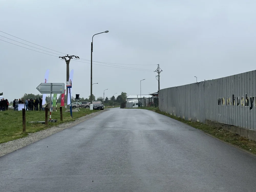 Začala stavba části obchvatu Srubce. Hotovo bude v listopadu