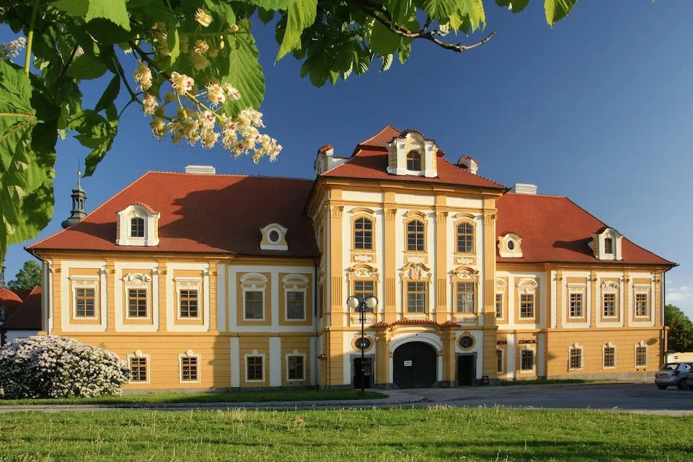 Legendární filmové kostýmy v Klášteře Borovany