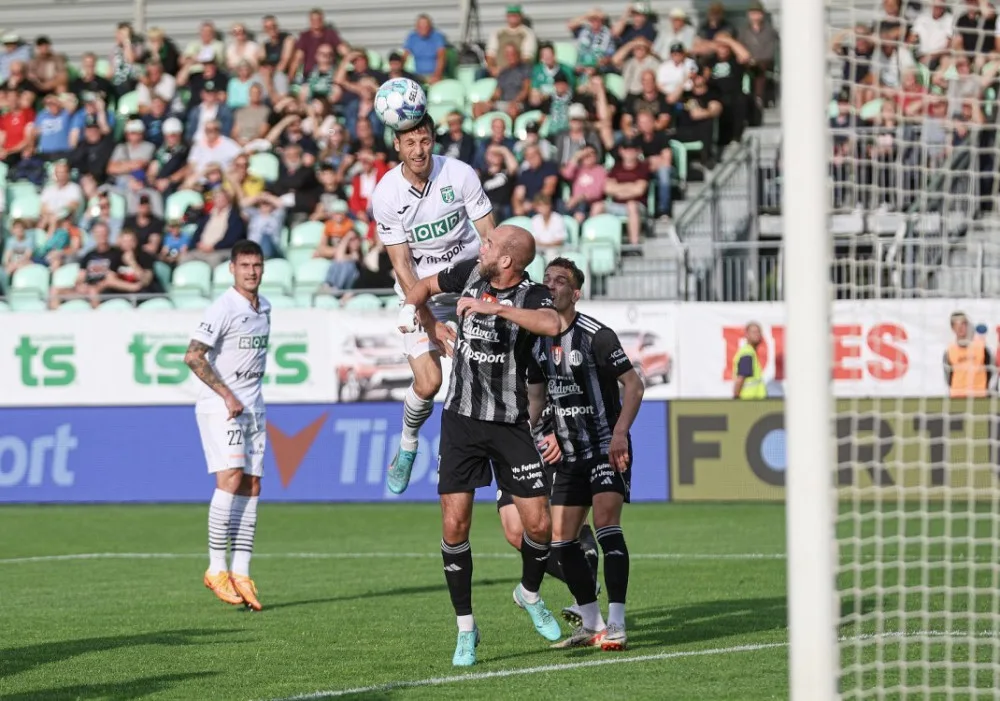 Dynamo prohrálo v Karviné a o ligovou příslušnost se popere s Táborskem.