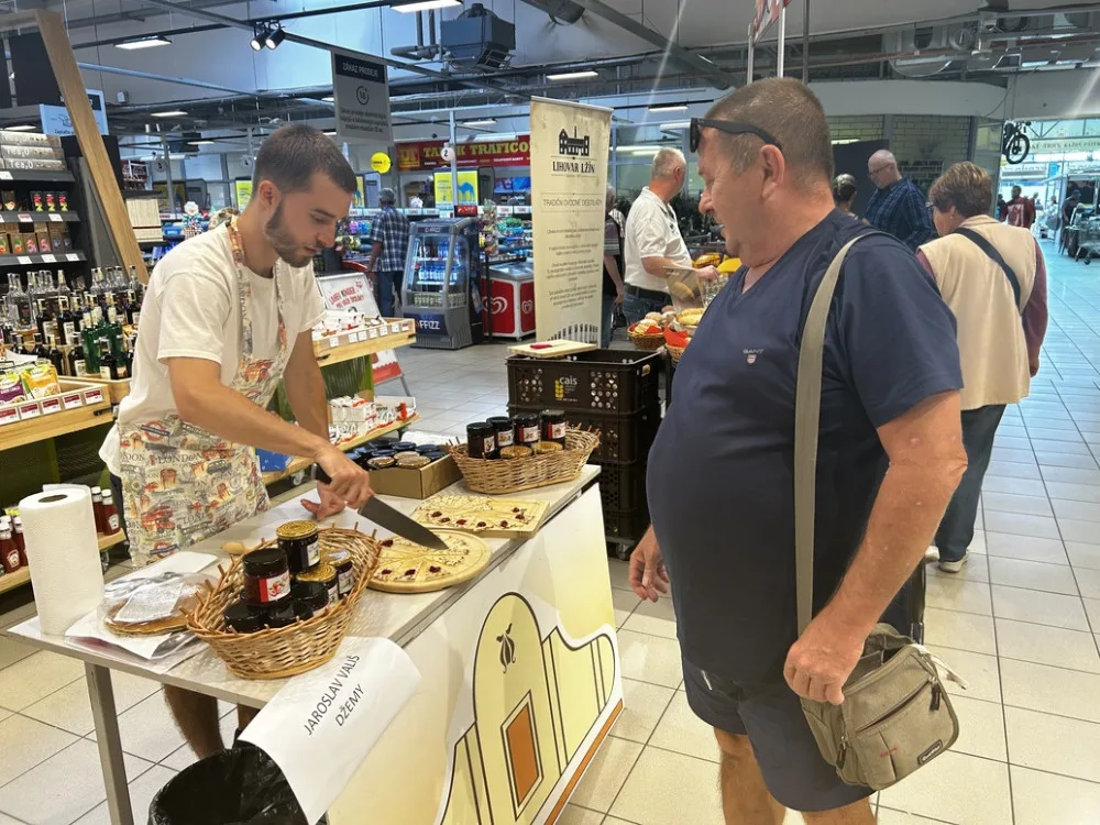 KVALITNÍ POTRAVINY Z NAŠEHO REGIONU jsou pro supermarkety Terno a Trefa nepostradatelné