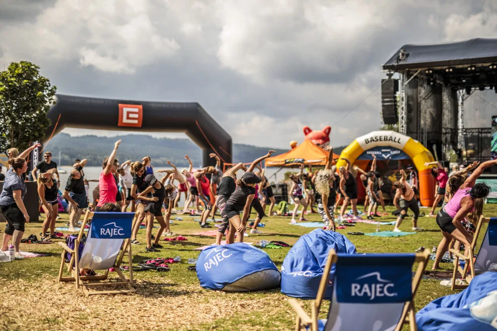 Olympijští vítězové i hudební legendy: ČEZ Lipno Sport Festival láká na sportovní vyžití i kulturu