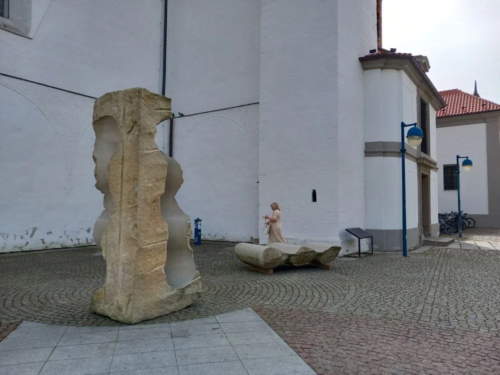 Umění je opět ve městě, umělecký festival přivezl do jižních Čech téměř tři desítky soch