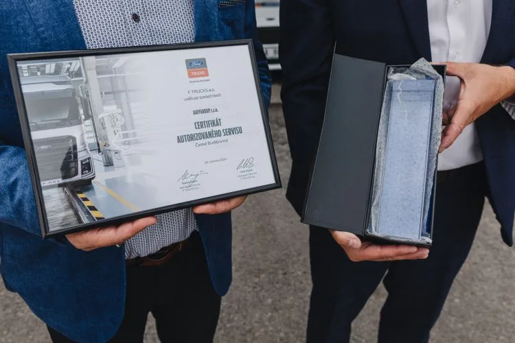 Společnost Jarygroup slavnostně otevřela nový servis Ford Trucks v Českých Budějovicích