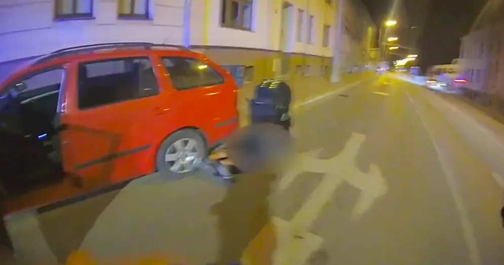 Opilý muž ujížděl před policií. Nadýchal přes tři promile