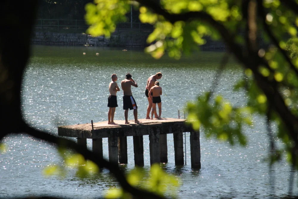 Kvalita vody na jihočeských koupalištích není ideální a může představovat zdravotní riziko