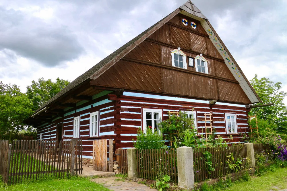 Dopřejte si odpočinkovou dovolenou ve stylových českých chatách a chalupách