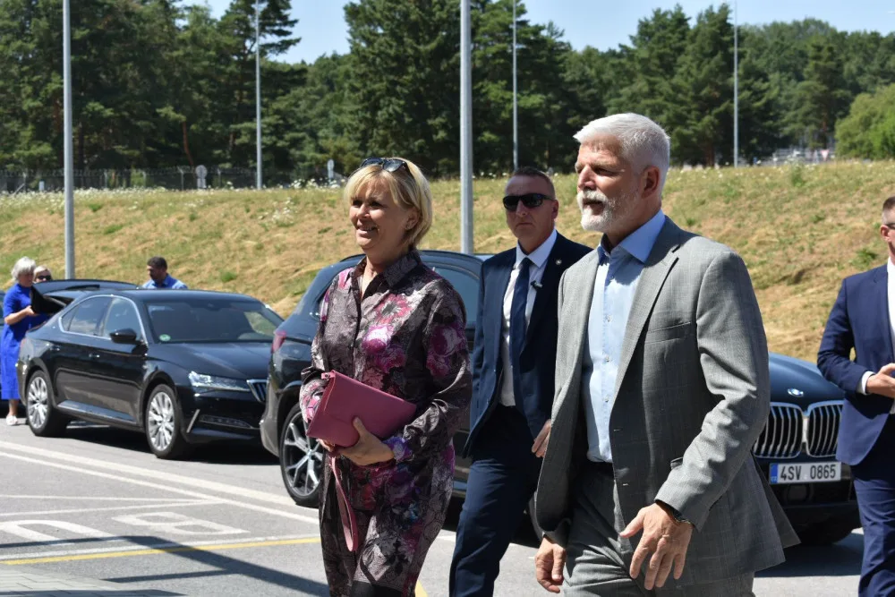 Prezident Pavel i premiér Fiala navštíví agrosalon Země živitelka