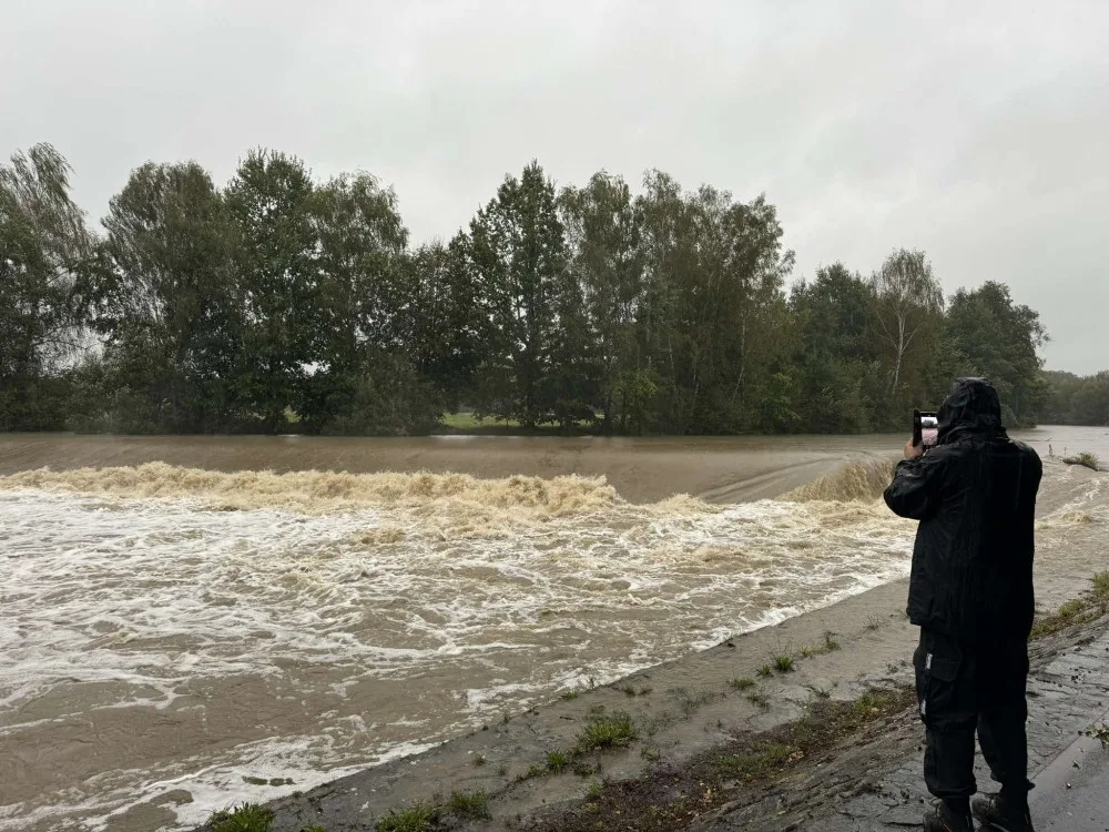 Předpověď se naplnila a říční hladiny stoupají. Třetí povodňový stupeň už přesáhla Malše, Černá, Otava i Blanice