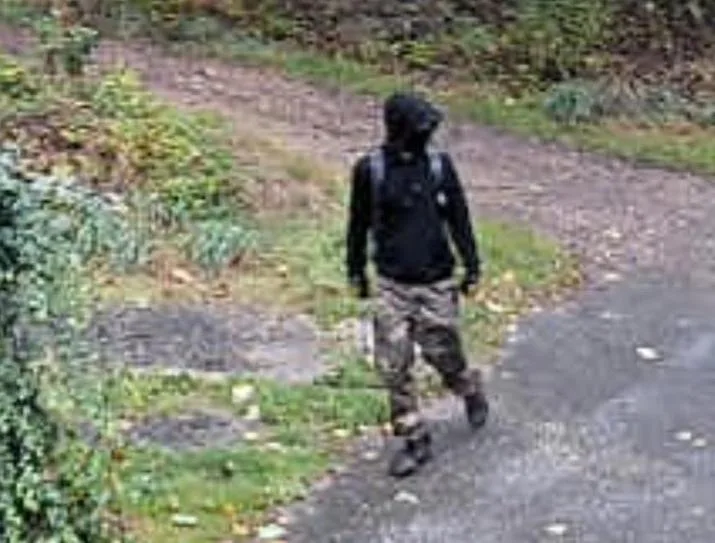 Policie pátrá po muži, který se vloupal na Písecku do domu. Může být ozbrojený