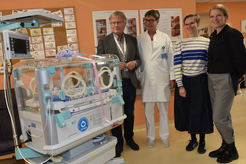 Strakonická nemocnice získala od Kapky naděje nový inkubátor