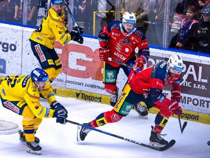Motor v samostatných nájezdech podlehl pardubickému Dynamu