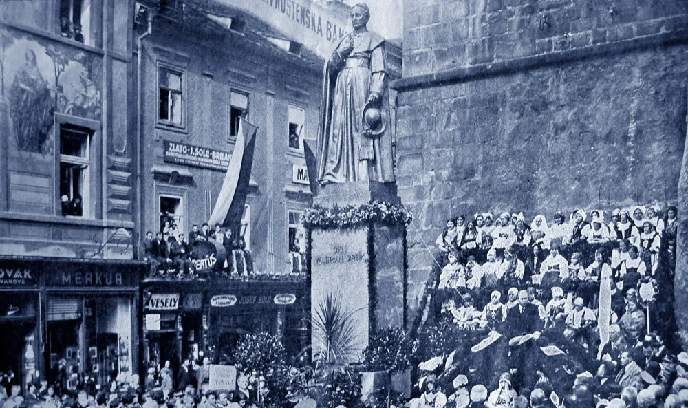 DRBNA HISTORIČKA: Odhalení pomníku Jana Valeriána Jirsíka doprovázely vlastenecké oslavy