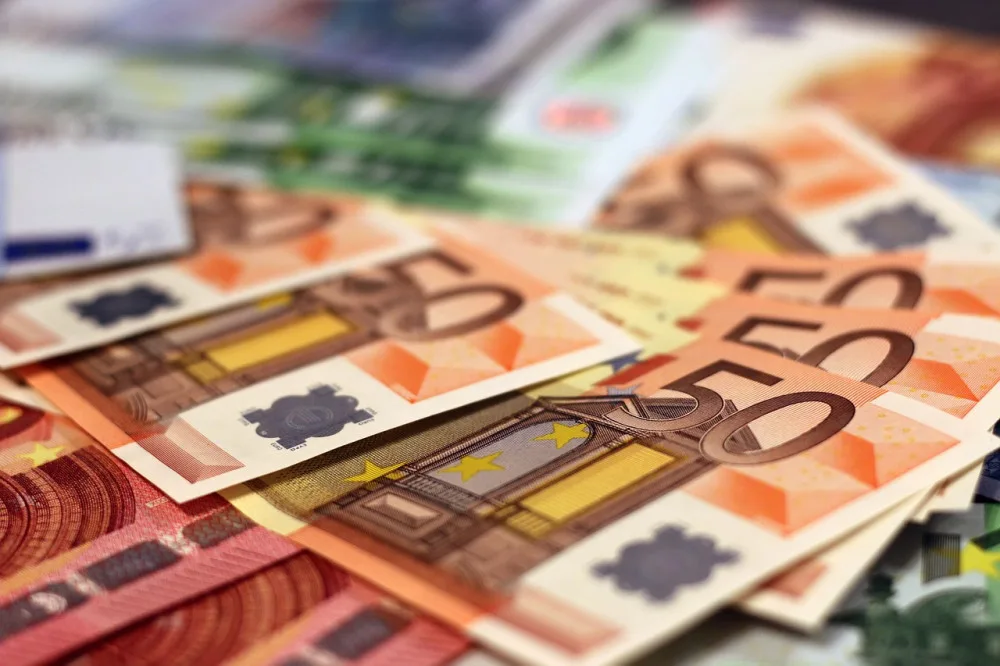 Inflace stoupla v eurozóně, Evropské unii i Česku