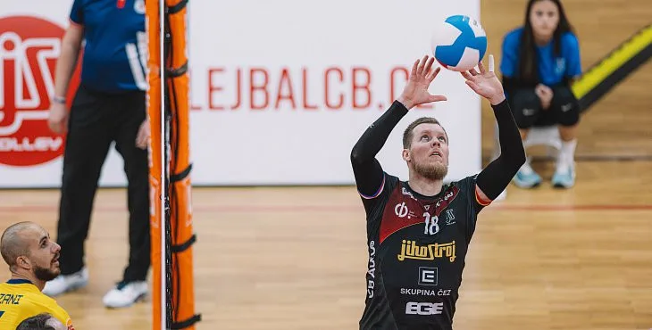 Bartůňkova premiéra na jedničku. Jihostroj smetl Ústí 3:0.