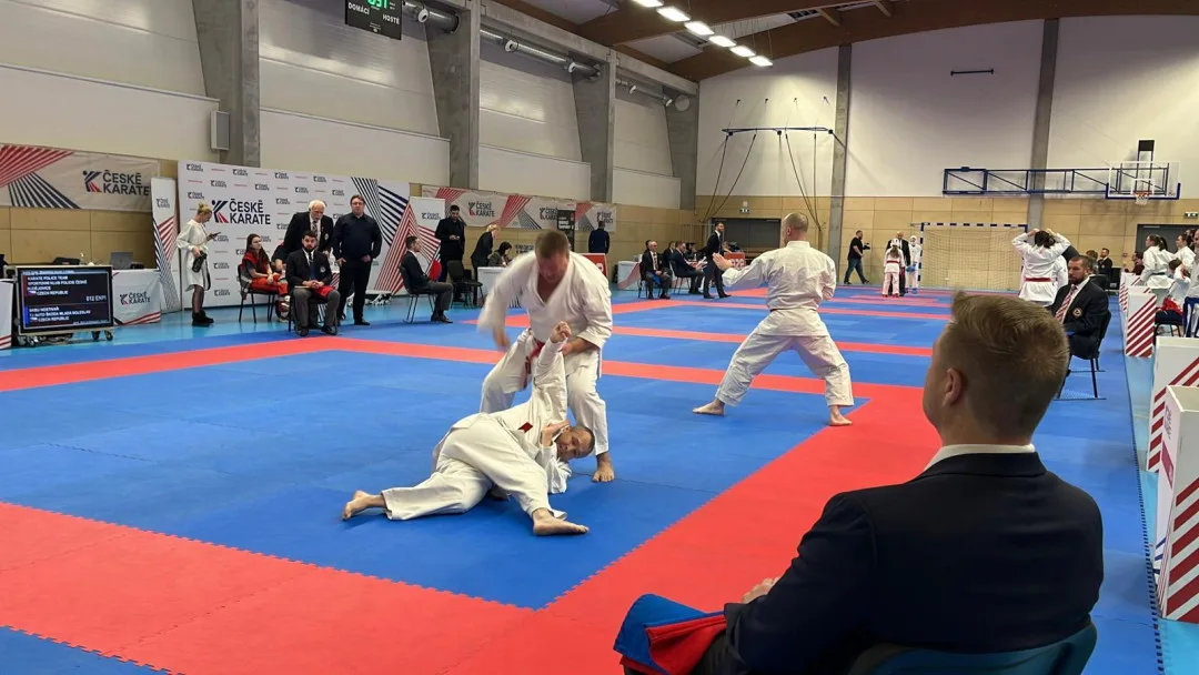 Jihočeští policisté slaví mistrovský titul v karate