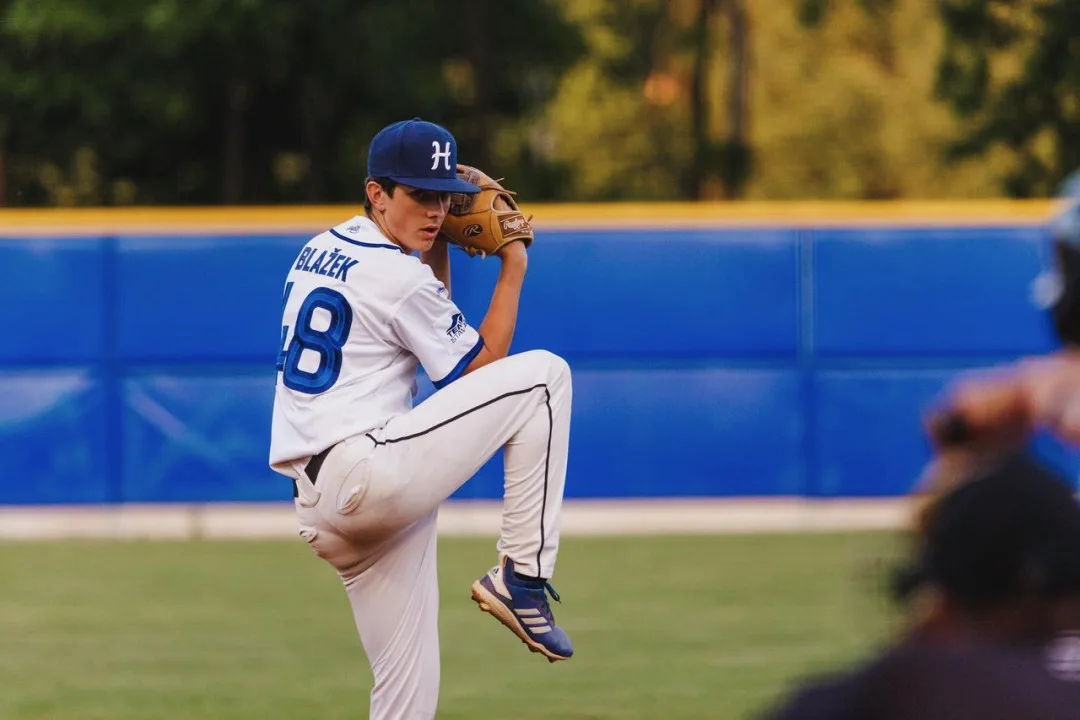 Elitní baseballoví nadhazovači míří pod hlubocký zámek