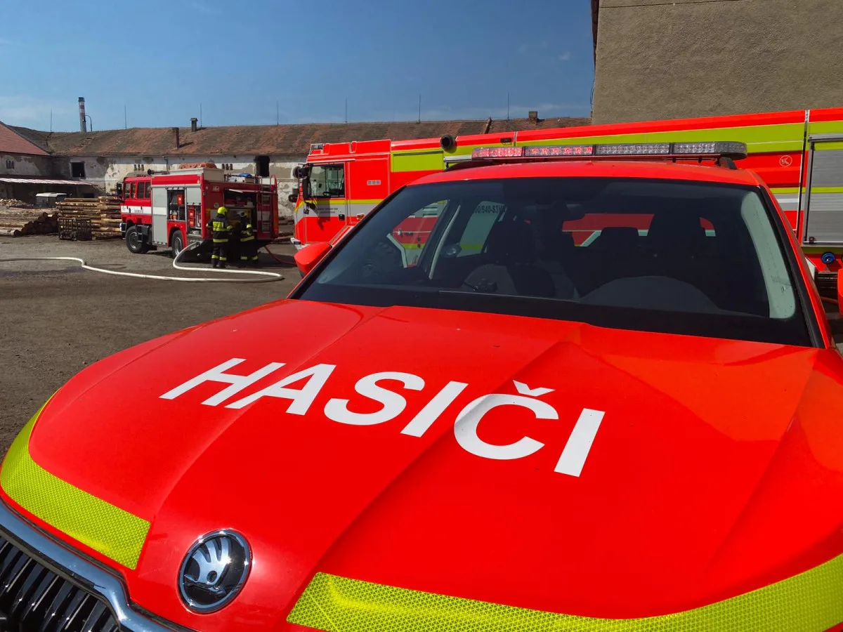 Na Jindřichohradecku hořel v noci rodinný dům. Škoda přesahuje milion korun