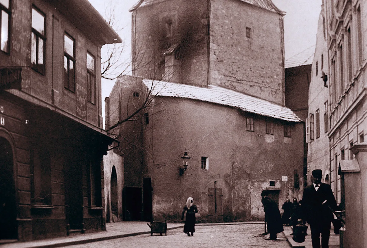 DRBNA HISTORIČKA: Jak vypadala Kněžská ulice, když Budějovice chránily hradby a bašty