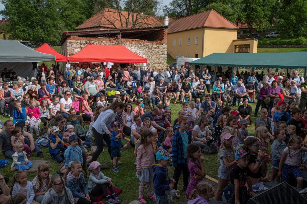 Místní akční skupiny realizují mnoho akcí pro širokou veřejnost (Malenice).