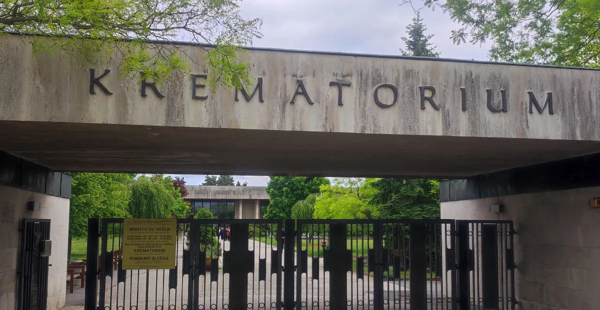 Jaká je historie budějovického krematoria? Přibližujeme jeho architektonický význam
