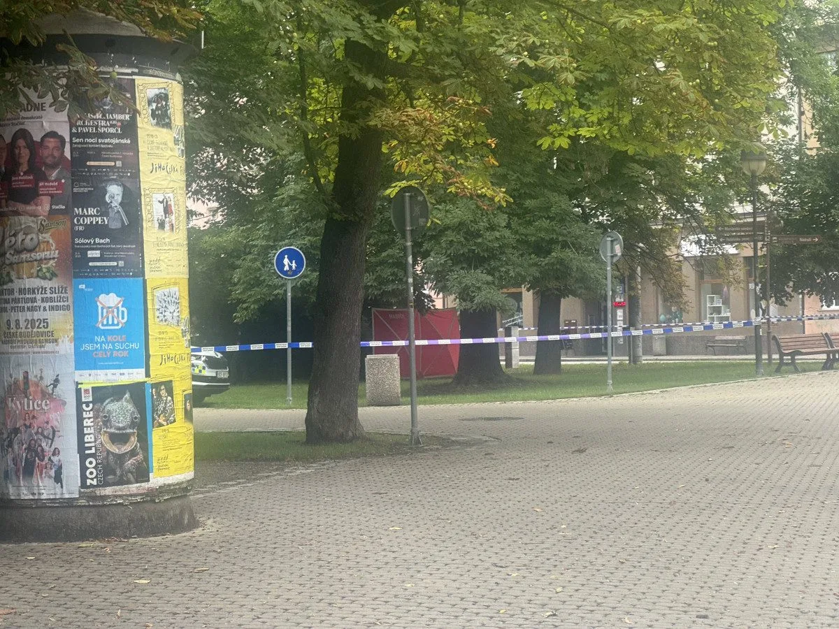 V parku Na Sadech našli dnes ráno tělo