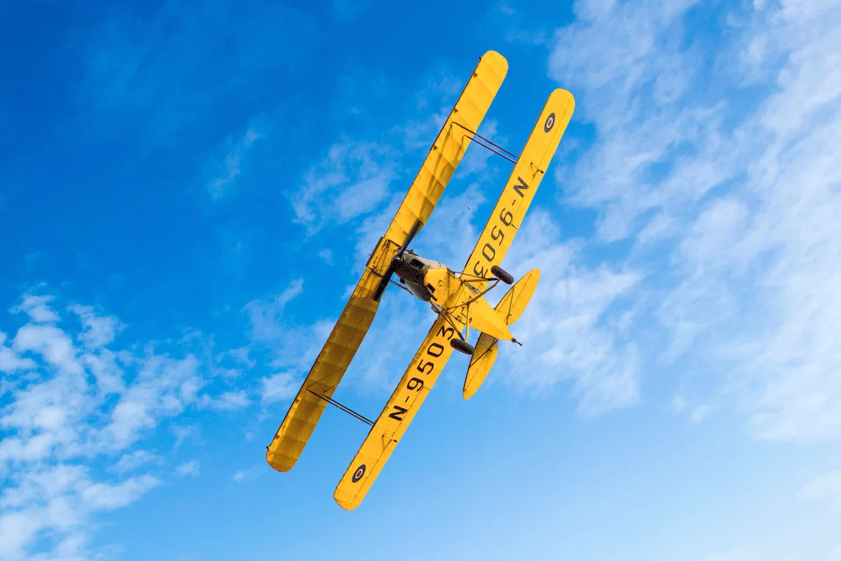 Letecký den Hosín nabízí špičkové piloty, legendární letouny i zábavu pro rodiny